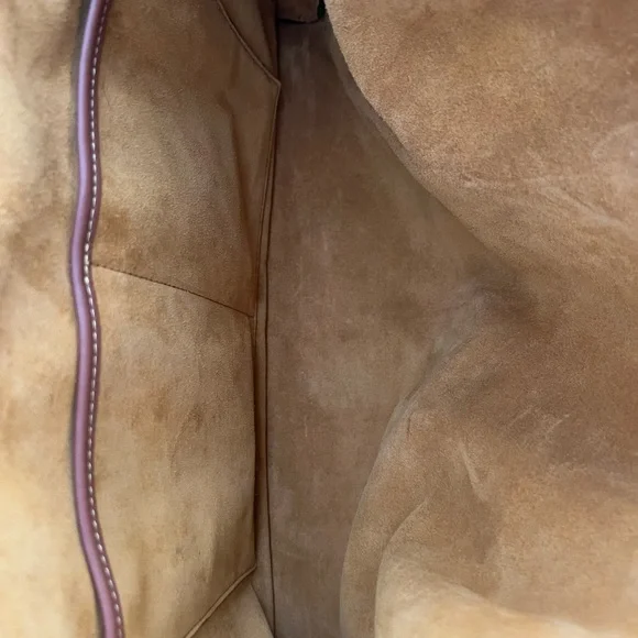 Coach Rogue 39, Maple & Brass - Picture 6 of 15